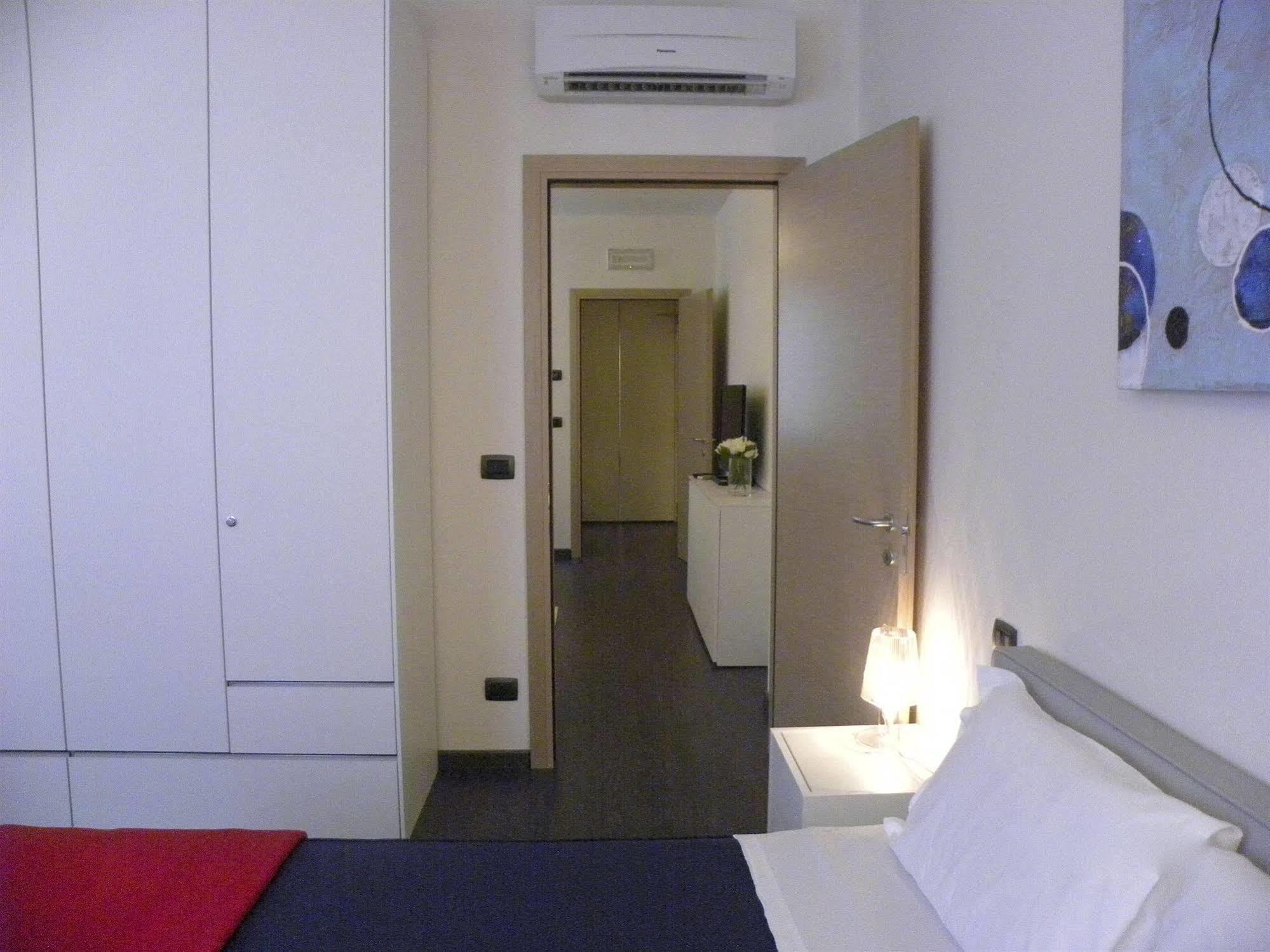 Venice Apartments Dante เมสเตร ภายนอก รูปภาพ